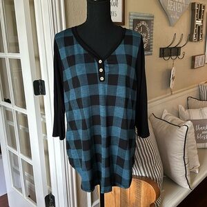 Cute tunic style top